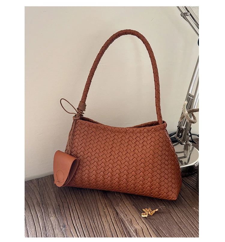 Casual Large Capaci Woven Bag Women's Summer Versatile Single oulder Underarm Bag Sli Buet Bag Briti Sle Handbag Your Shop Mania