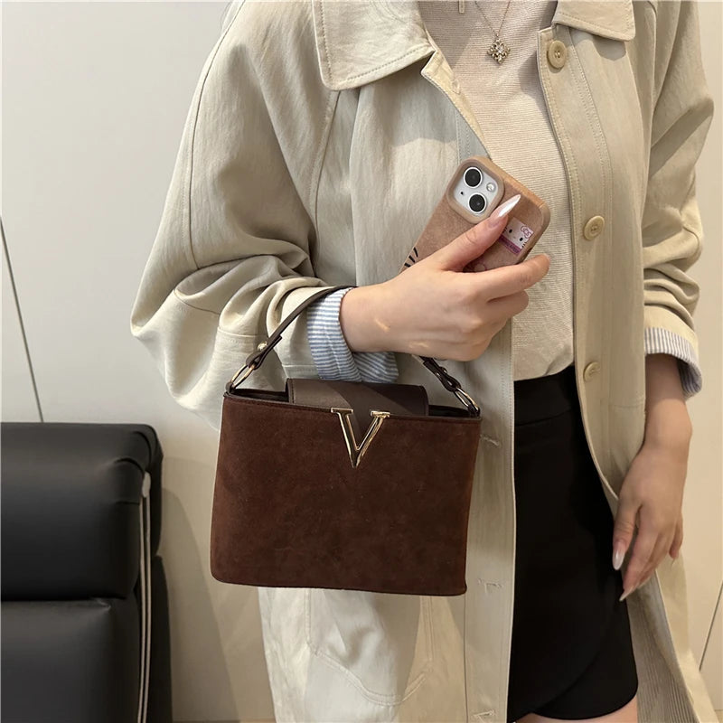 Fashionable Mini Suede Women's Bag, Faux Suede Tote Bag, Hardware Lock Buckle Decoration Handbag Purse Shoulder Cross Body Bags Your Shop Mania