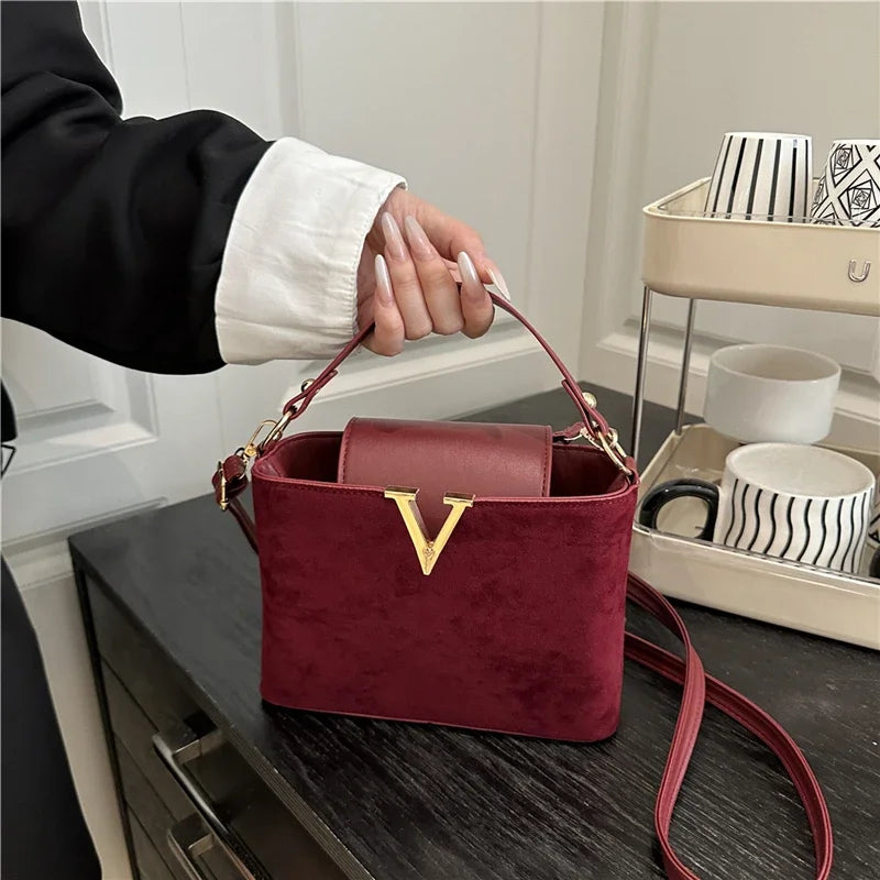 Fashionable Mini Suede Women's Bag, Faux Suede Tote Bag, Hardware Lock Buckle Decoration Handbag Purse Shoulder Cross Body Bags Your Shop Mania