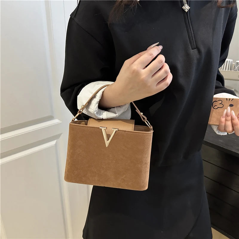 Fashionable Mini Suede Women's Bag, Faux Suede Tote Bag, Hardware Lock Buckle Decoration Handbag Purse Shoulder Cross Body Bags Your Shop Mania