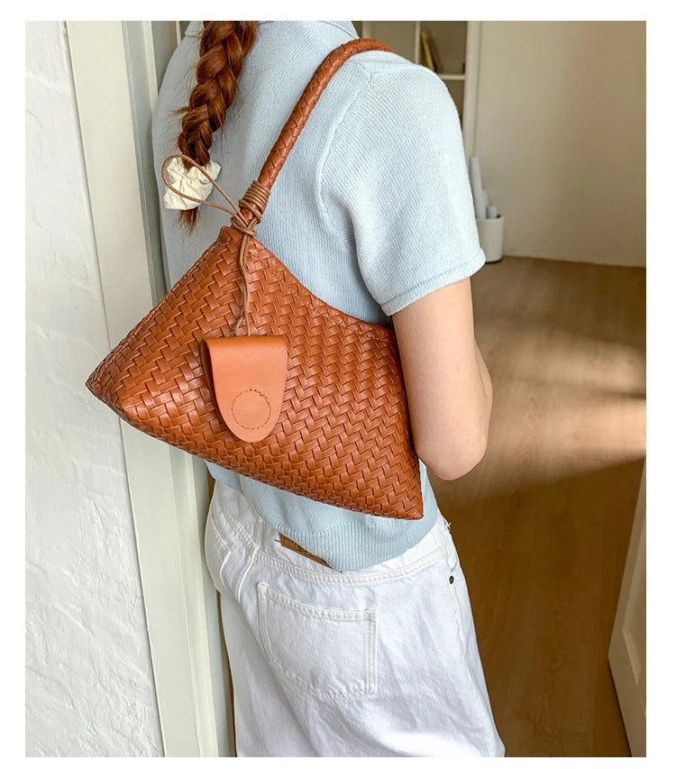 Casual Large Capaci Woven Bag Women's Summer Versatile Single oulder Underarm Bag Sli Buet Bag Briti Sle Handbag Your Shop Mania