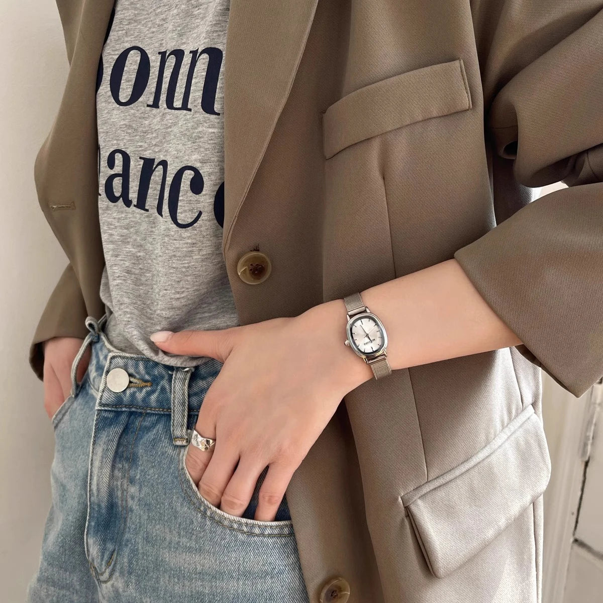 New Elliptic Watch Women Retro Fashion Ladies Quartz Wrist Watch Student Simplified Net Belt Watch Relojes Para Mujer Montre Your Shop Mania